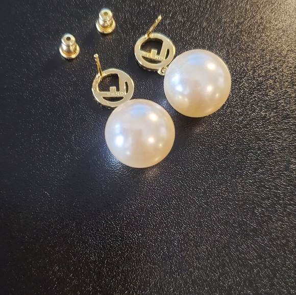 Fendi F is Fendi Crystal Logo Pearl Drop Earrings - Picture 5 of 10